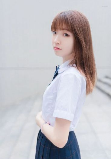 老师的丰满大乳奶
